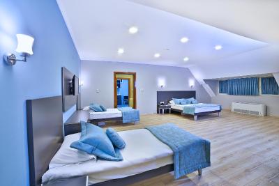 سانلی سوئیت هتل