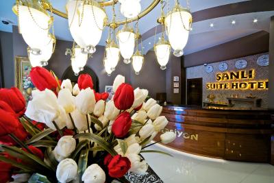 سانلی سوئیت هتل