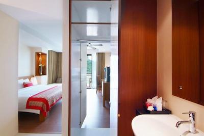 او نانگ کلیف بیچ ریزرت