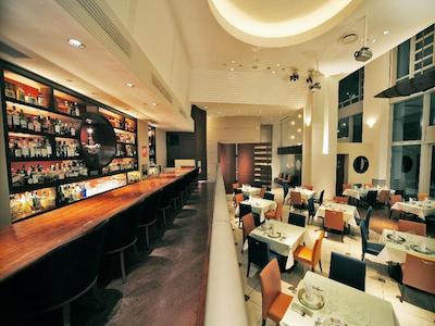 هتل د سلستین تکیو شیبا