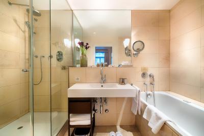 آلدن سویت هتل اسپلوجنسهلز زوریچ