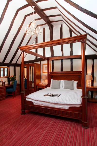 بست وسترن رس اند کرون هتل