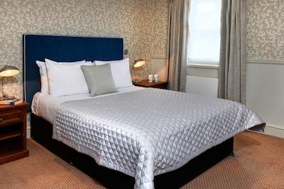 بست وسترن رس اند کرون هتل