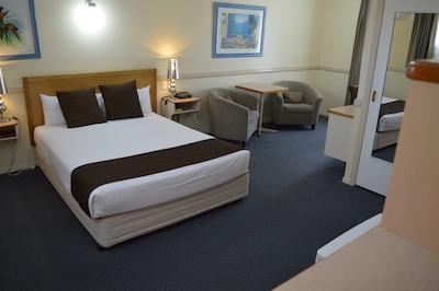 بست وسترن امباسادر متر لج