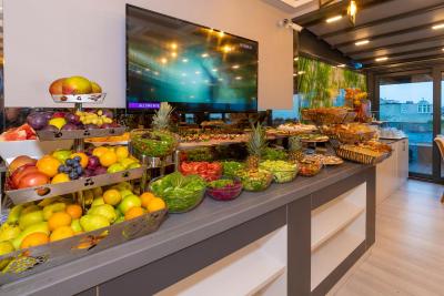 اسکالیون هتل اند اسپا