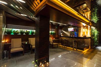 اسکالیون هتل اند اسپا