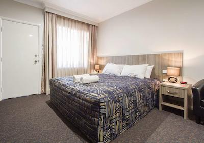 کمفرت این هاروست لج