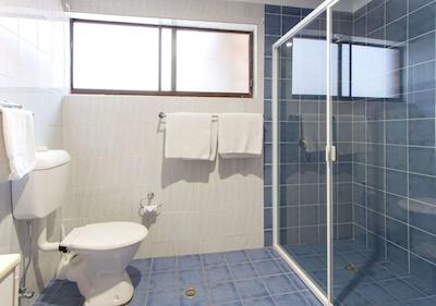 کمفرت این هاروست لج