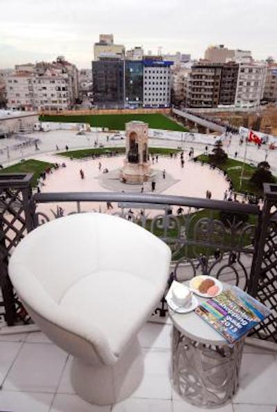 تکسیم هیل هتل