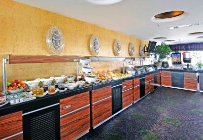 تکسیم هیل هتل