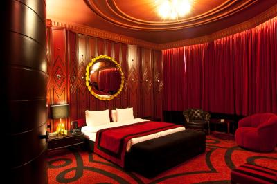 تکسیم هیل هتل