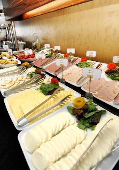 تکسیم هیل هتل