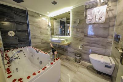 کنستانتین هتل