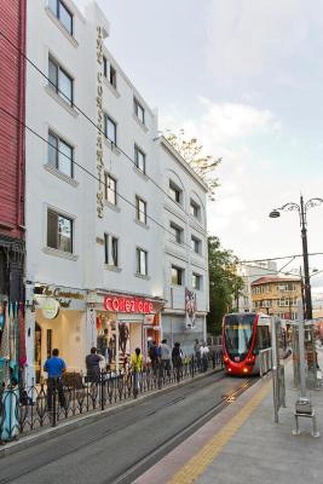 کنستانتین هتل