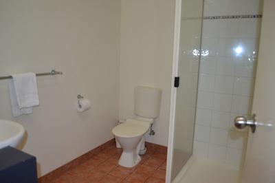 بست وسترن بولوارد لج