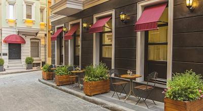 نار سوئیتس پرا