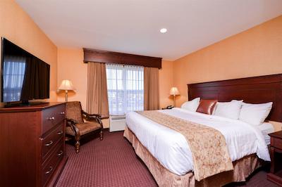 بست وسترن پلاس فردریکتون هتل اند سویتز