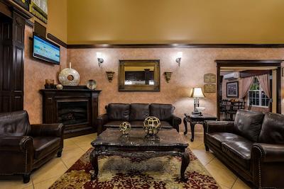 بست وسترن پلاس فردریکتون هتل اند سویتز