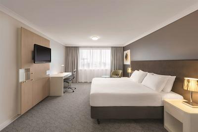 رندزووز هتل پرد سنترال