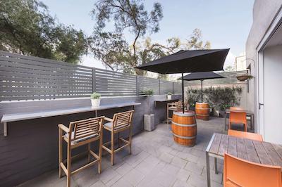 رندزووز هتل پرد سنترال