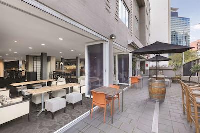 رندزووز هتل پرد سنترال