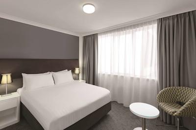 رندزووز هتل پرد سنترال