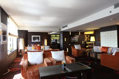 آزیموت هتل اسمولنسکایا مسکو