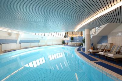 آزیموت هتل اسمولنسکایا مسکو