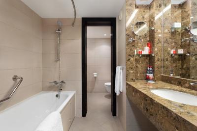 آزیموت هتل اسمولنسکایا مسکو