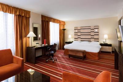 آزیموت هتل اسمولنسکایا مسکو