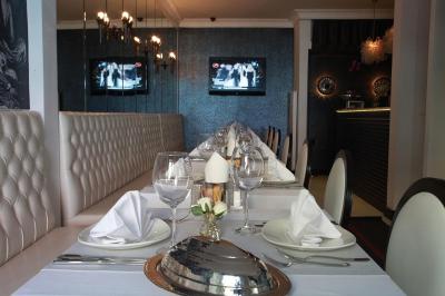 تریا الگانس استانبول