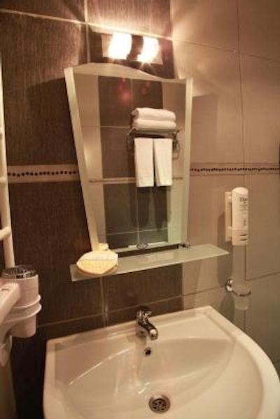 تریا الگانس استانبول