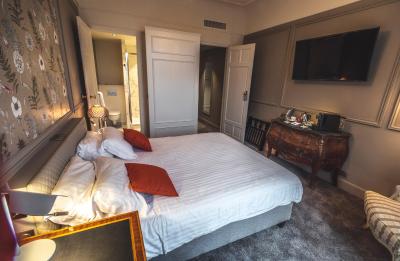 گراند هتل بلوو-گراندپلاس