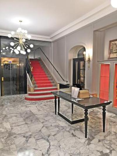 گراند هتل بلوو-گراندپلاس