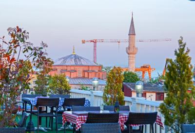 بست وسترن آنتئا پالاس هتل اند اسپا