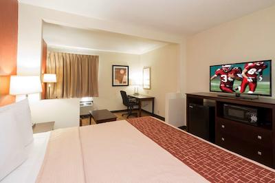 رد روف این اند سویتز سینسیناتی نرد-ماسُن