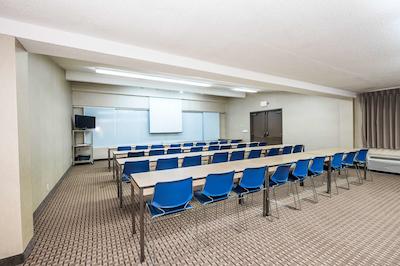 رد روف این اند سویتز سینسیناتی نرد-ماسُن