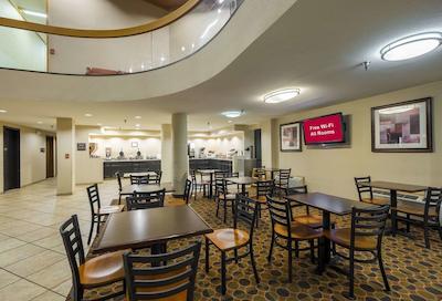 رد روف این اند سویتز سینسیناتی نرد-ماسُن