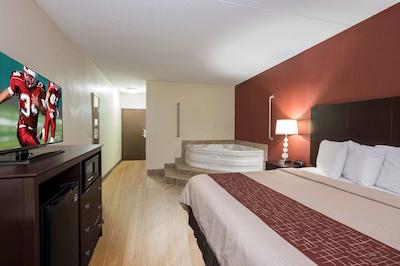 رد روف این اند سویتز سینسیناتی نرد-ماسُن