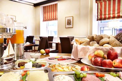 هتل دوسلدرف سیتی بای تولیپ این