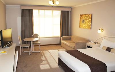 بست وسترن اسودگات متل