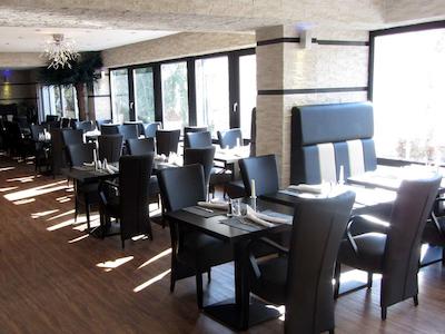 بست وسترن هتل ام کاستل