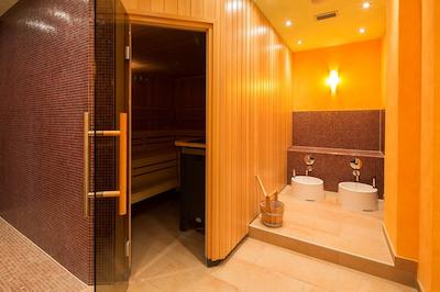 بست وسترن پلاس هتل استینسگارتن