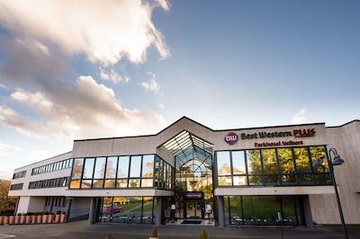 بست وسترن پلاس پارختل ولبرت