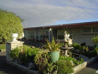 اسپانیش لادی متل