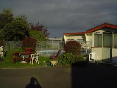 اسپانیش لادی متل