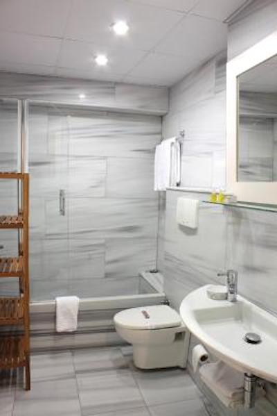 جلال سلطان هتل اسپشیال کلس