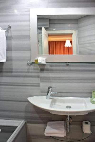 جلال سلطان هتل اسپشیال کلس