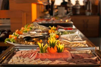 تریا هتل استانبول-اسپشیال کتگوری