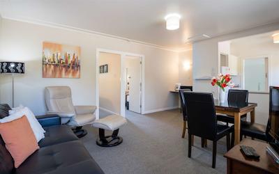 بست وسترن براسید رتروا